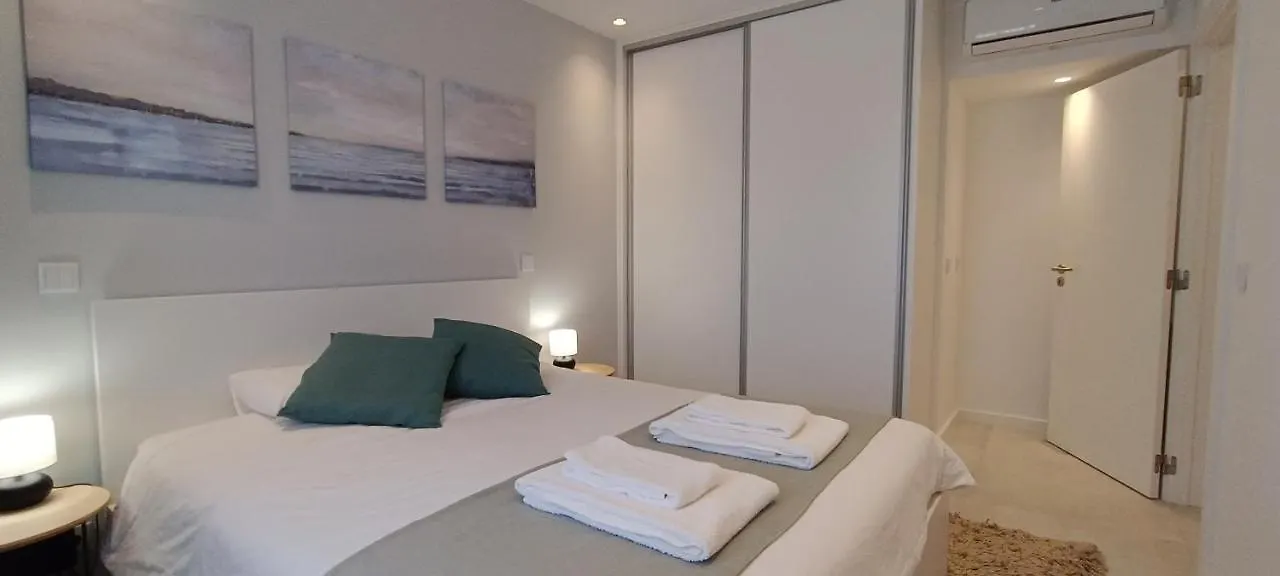 211 Apartamento Moderno Com Vista Para A Piscina No Centro Da Cidade Albufeira