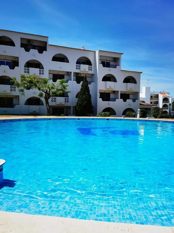 211 Apartamento Moderno Com Vista Para A Piscina No Centro Da Cidade Albufeira