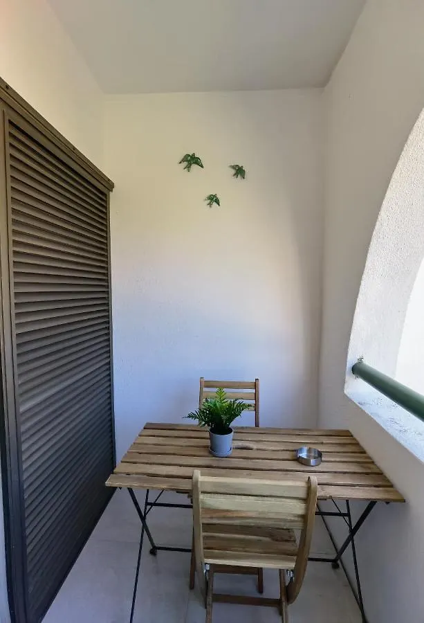 211 Apartamento Moderno Com Vista Para A Piscina No Centro Da Cidade Albufeira Apartment