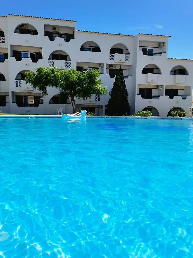 Apartment 211 Apartamento Moderno Com Vista Para A Piscina No Centro Da Cidade Albufeira Portugal